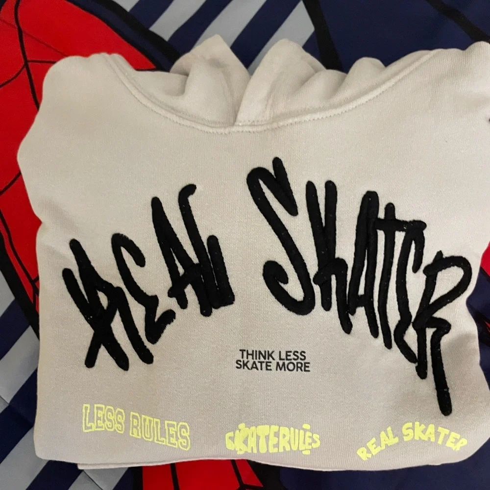 Boys Zara Hoodie - Picture 2 of 4